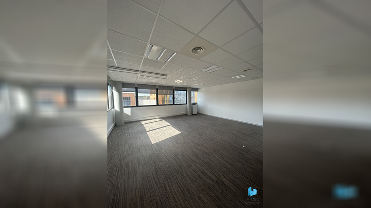 Ma-Cabane - Location Divers Le Mans, 245 m²