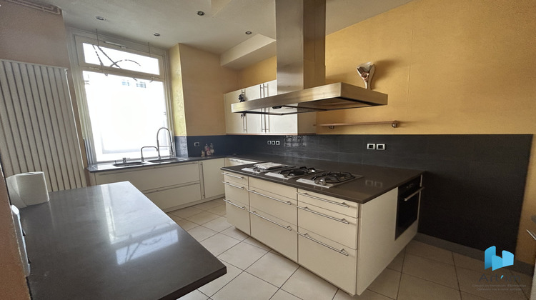 Ma-Cabane - Location Divers Le Mans, 227 m²