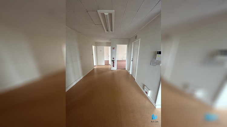 Ma-Cabane - Location Divers Le Mans, 342 m²