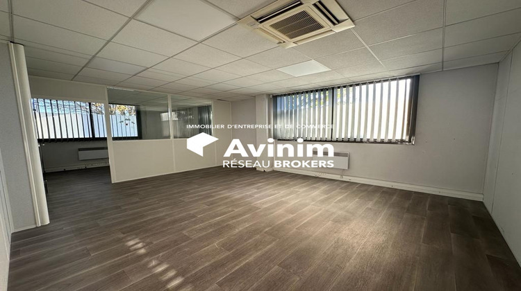 Ma-Cabane - Location Divers Le Mesnil-Amelot, 450 m²