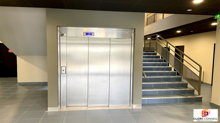 Ma-Cabane - Location Divers Le Petit-Quevilly, 165 m²