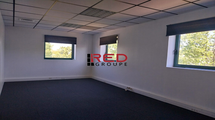 Ma-Cabane - Location Divers Les Pennes-Mirabeau, 174 m²