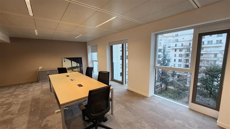 Ma-Cabane - Location Divers LEVALLOIS PERRET, 250 m²