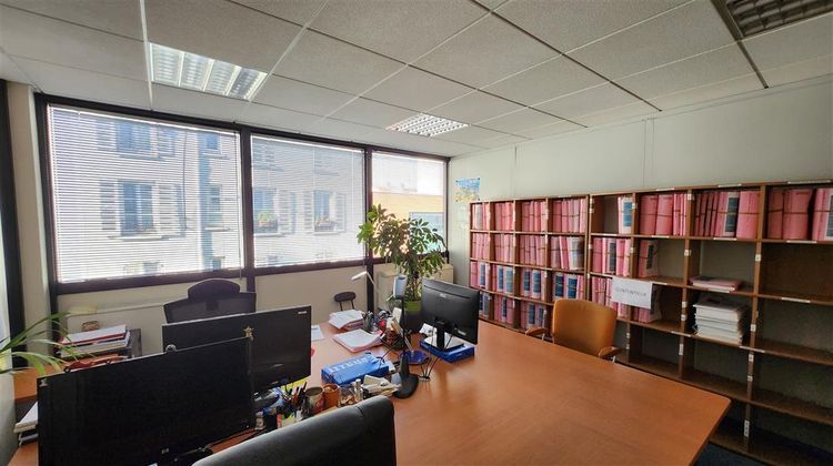 Ma-Cabane - Location Divers LEVALLOIS PERRET, 207 m²