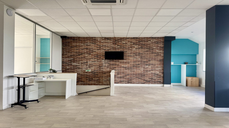 Ma-Cabane - Location Divers Levallois-Perret, 257 m²