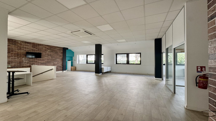 Ma-Cabane - Location Divers Levallois-Perret, 257 m²