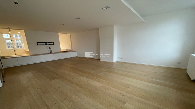 Ma-Cabane - Location Divers Lille, 259 m²