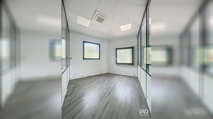 Ma-Cabane - Location Divers Limonest, 143 m²