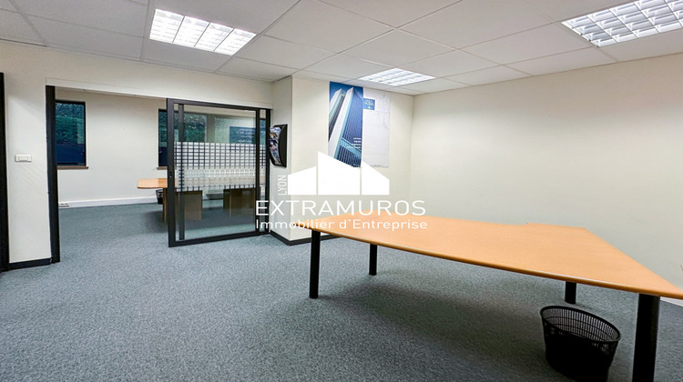 Ma-Cabane - Location Divers Lissieu, 100 m²