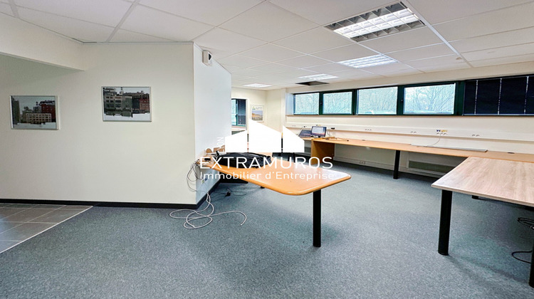 Ma-Cabane - Location Divers Lissieu, 100 m²