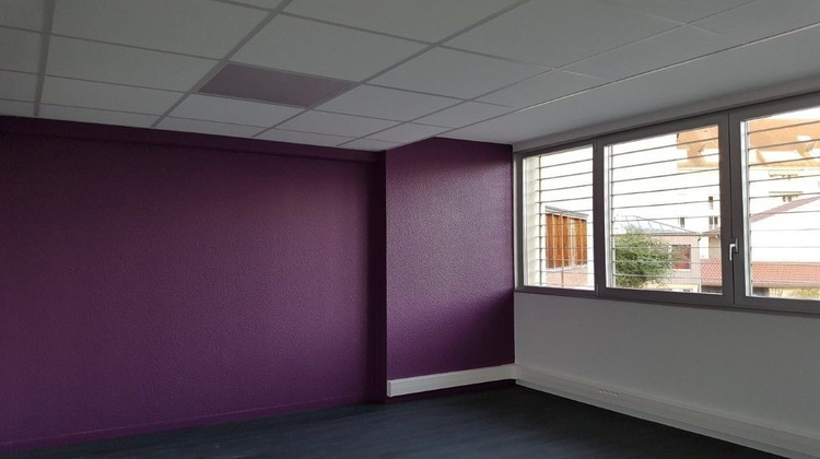 Ma-Cabane - Location Divers Lons-le-Saunier, 100 m²