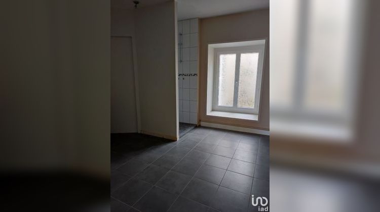 Ma-Cabane - Location Divers Loudun, 66 m²