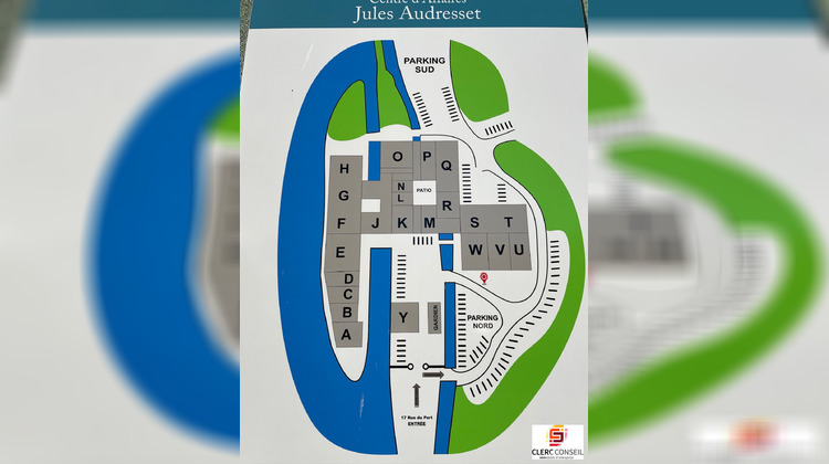 Ma-Cabane - Location Divers Louviers, 175 m²