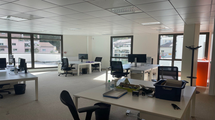 Ma-Cabane - Location Divers Lyon, 361 m²