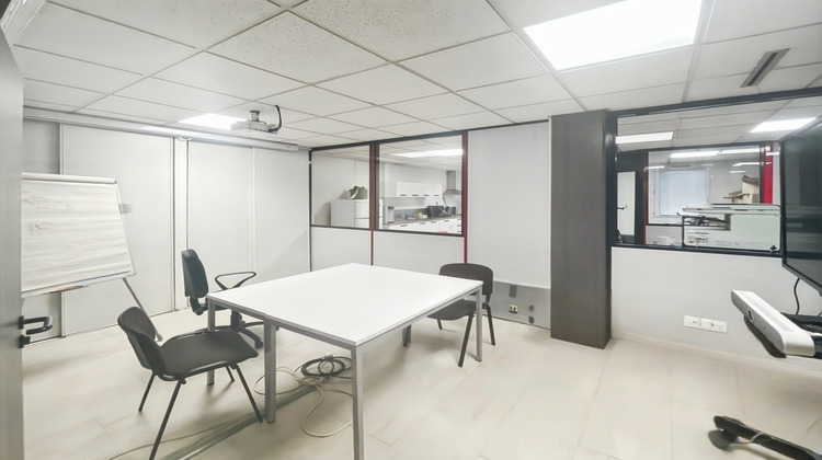 Ma-Cabane - Location Divers Lyon, 152 m²