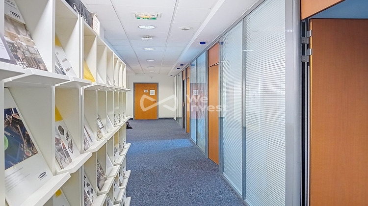 Ma-Cabane - Location Divers Magny-le-Hongre, 176 m²