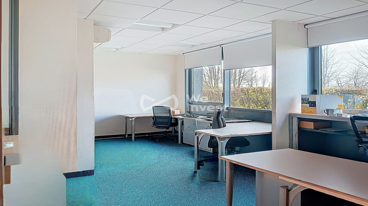 Ma-Cabane - Location Divers Magny-le-Hongre, 176 m²