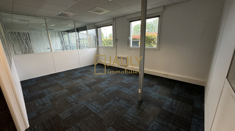Ma-Cabane - Location Divers Magny-le-Hongre, 184 m²