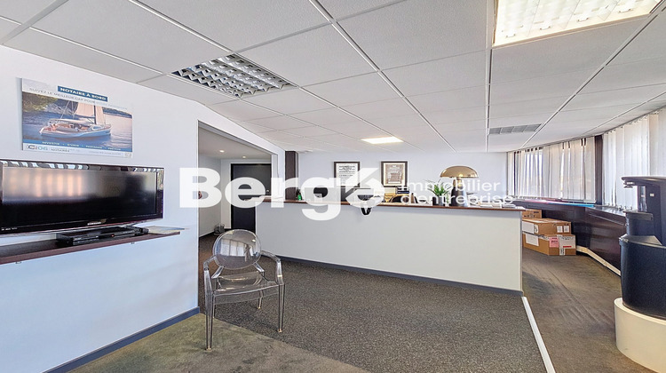 Ma-Cabane - Location Divers Mandelieu-la-Napoule, 162 m²