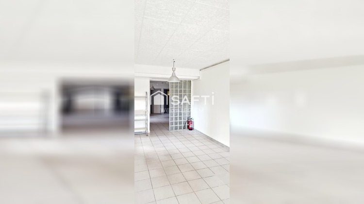 Ma-Cabane - Location Divers Marseille 12e Arrondissement, 70 m²