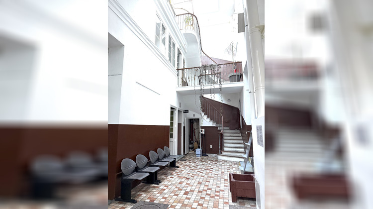 Ma-Cabane - Location Divers Marseille, 1168 m²