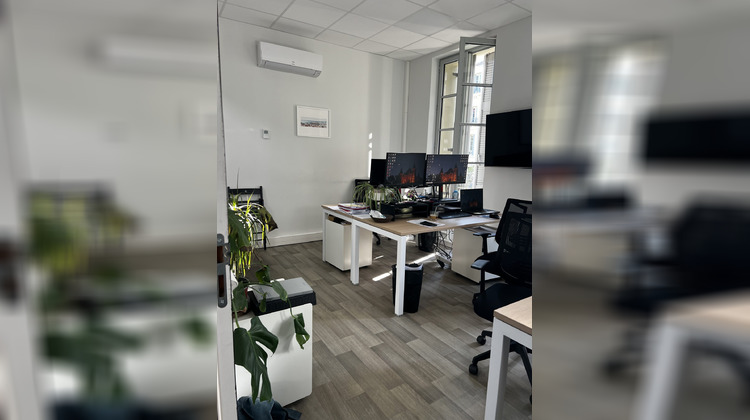 Ma-Cabane - Location Divers Marseille, 88 m²