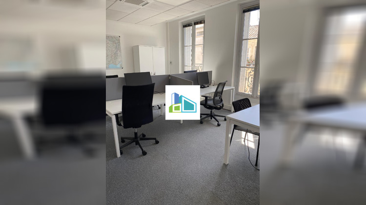 Ma-Cabane - Location Divers Marseille, 517 m²