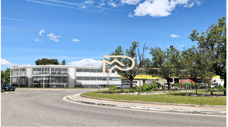 Ma-Cabane - Location Divers Marseille, 163 m²