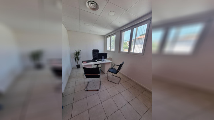 Ma-Cabane - Location Divers Marseille, 54 m²