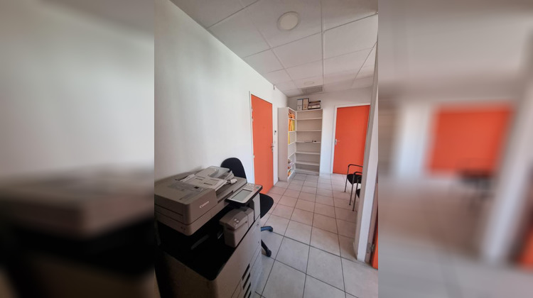Ma-Cabane - Location Divers Marseille, 54 m²