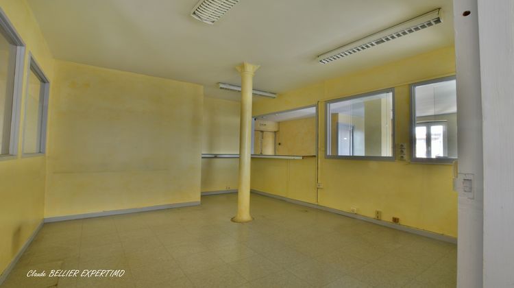 Ma-Cabane - Location Divers Marseille, 296 m²