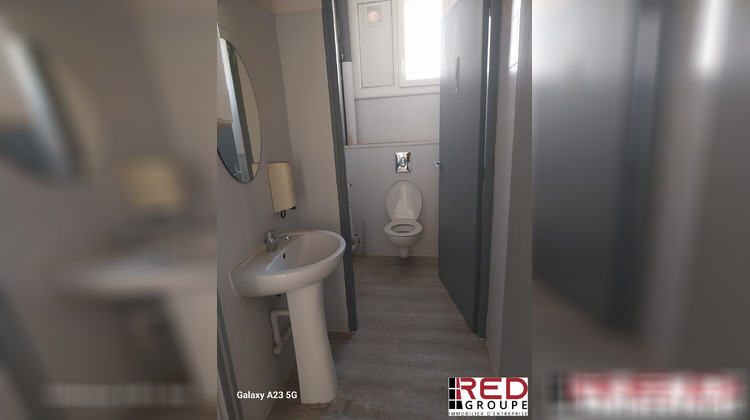 Ma-Cabane - Location Divers Marseille, 235 m²