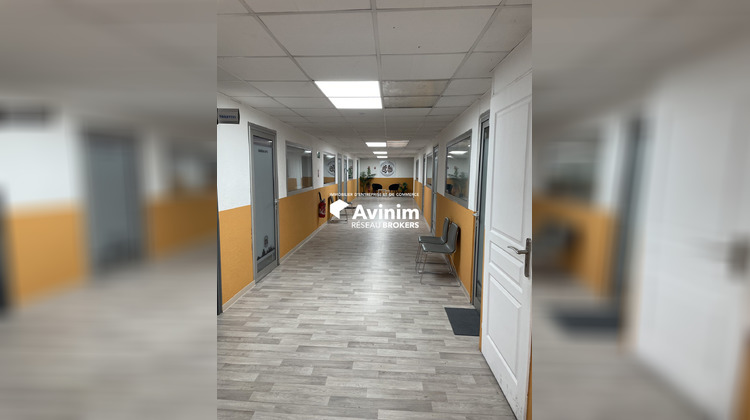 Ma-Cabane - Location Divers Marseille, 4000 m²