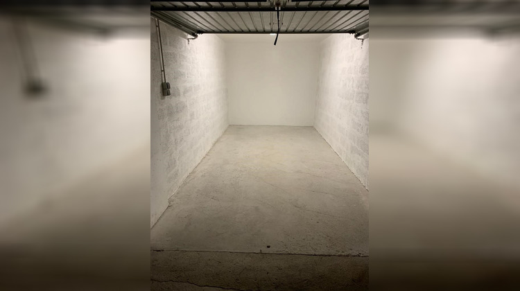 Ma-Cabane - Location Divers MARSEILLE 8, 12 m²