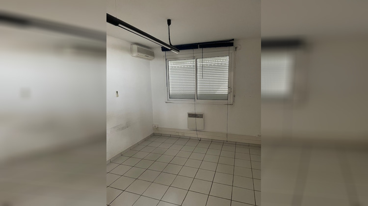 Ma-Cabane - Location Divers Mérignac, 180 m²