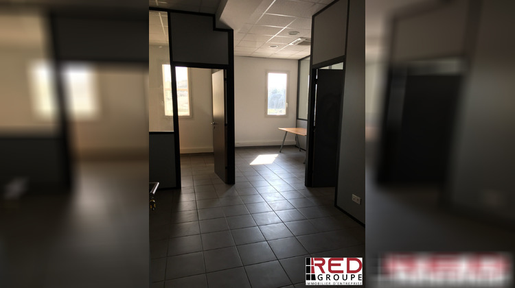 Ma-Cabane - Location Divers Meyreuil, 64 m²