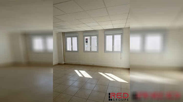 Ma-Cabane - Location Divers Meyreuil, 102 m²