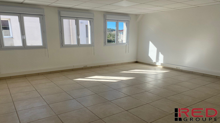 Ma-Cabane - Location Divers Meyreuil, 102 m²