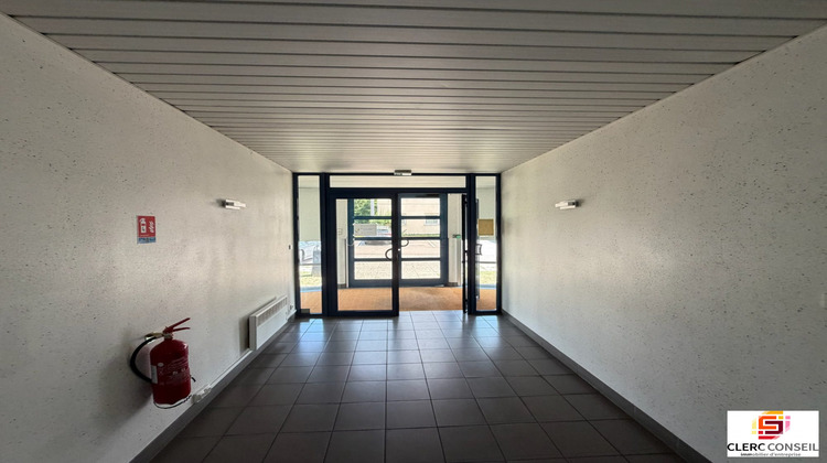 Ma-Cabane - Location Divers Mont-Saint-Aignan, 218 m²