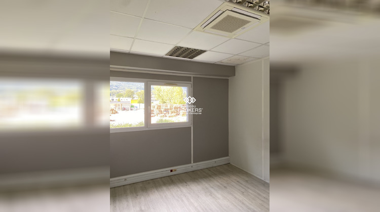 Ma-Cabane - Location Divers Montbonnot-Saint-Martin, 273 m²