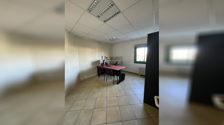 Ma-Cabane - Location Divers Monteux, 350 m²