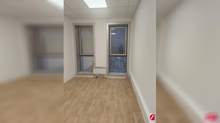Ma-Cabane - Location Divers Montigny-le-Bretonneux, 70 m²