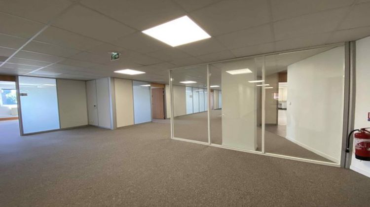 Ma-Cabane - Location Divers Montreuil, 675 m²