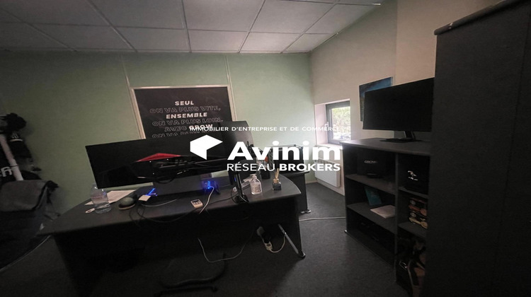 Ma-Cabane - Location Divers Nanterre, 180 m²