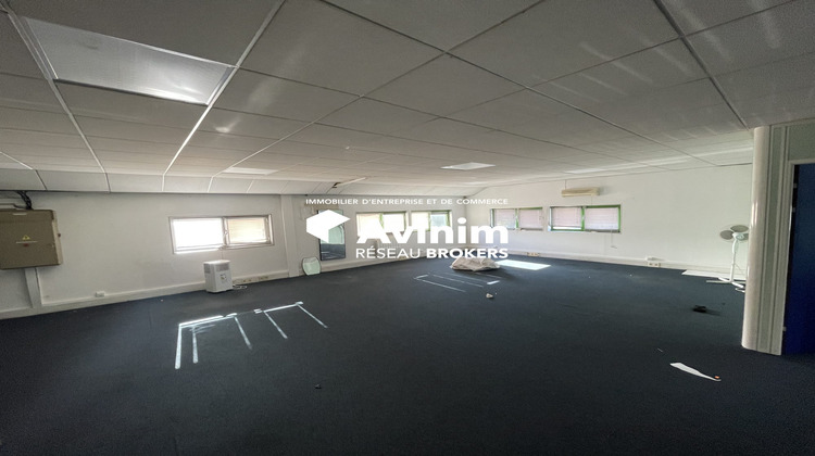 Ma-Cabane - Location Divers Nanterre, 180 m²