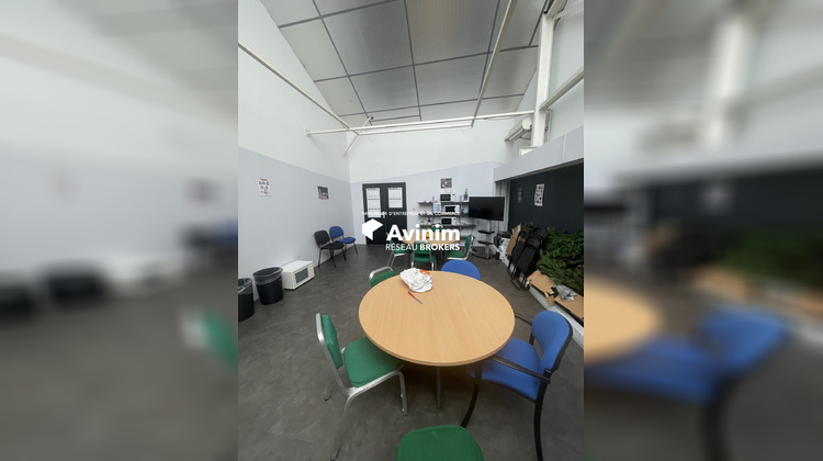 Ma-Cabane - Location Divers Nanterre, 180 m²