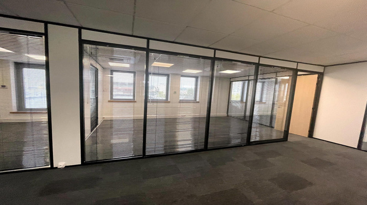 Ma-Cabane - Location Divers Nanterre, 150 m²