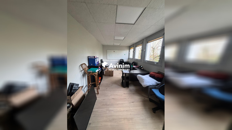 Ma-Cabane - Location Divers Neuilly-sur-Marne, 673 m²