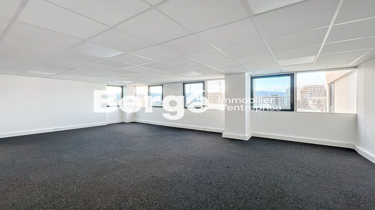 Ma-Cabane - Location Divers Nice, 187 m²