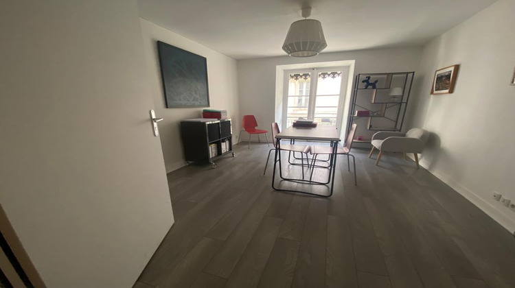 Ma-Cabane - Location Divers Nîmes, 77 m²